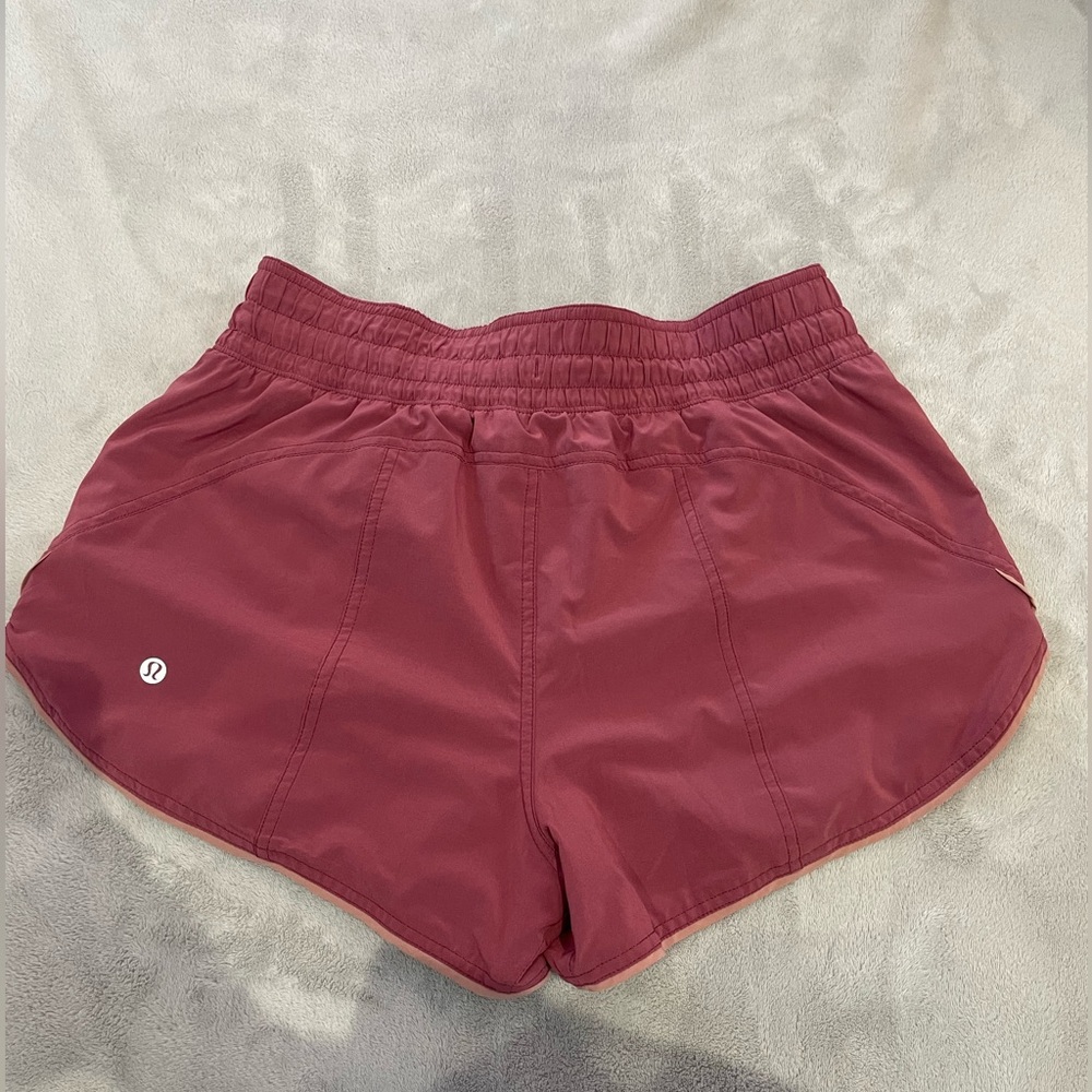 LuluLemon Choose A Side Mid Rise Reversible Maroon/Blush Athletic Shorts